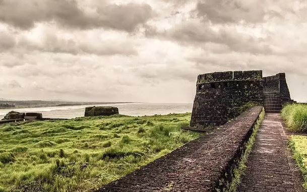 Daria Bahadurgad Fort, Udupi, Karnataka - Vushii.com Daria Bahadurgad Fort, Udupi, Karnataka - Vushii.com
